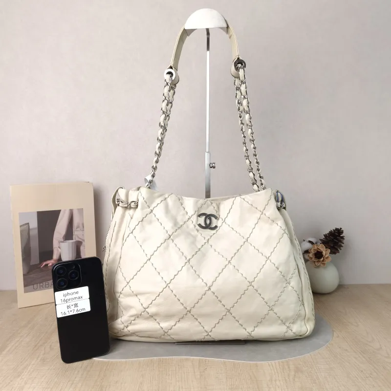 Chanel Shoulder Bag Tote Bag Beige Calfskin 37 × 7 × 29 cm 11 — cover view 5 of 5