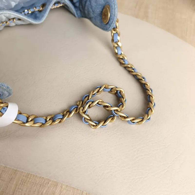 Chanel Shoulder Bag 25Bag Blue Small 26 × 14 × 30 cm — detail view 1 of 11