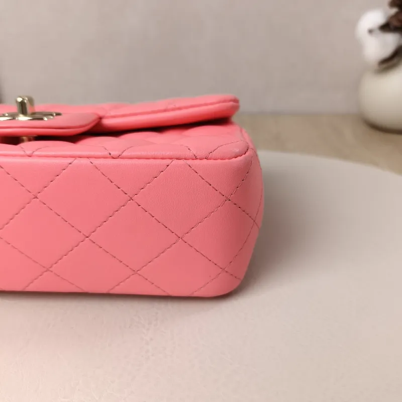 Chanel Crossbody Bag Classic Flap Large Mini CF Mini Pink Lambskin mini20 × 6 × 12 cm — cover view 3 of 11