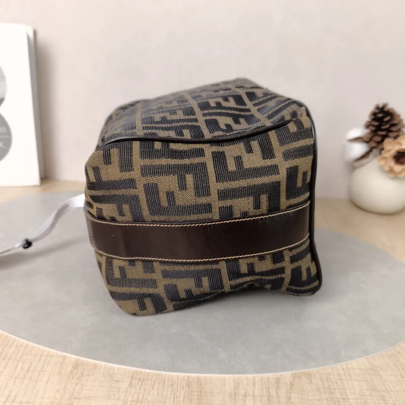 FENDI Top Handle Bag Top Handle Bag Monogram Canvas One Size26 × 6 × 21 cm — detail view 4 of 17