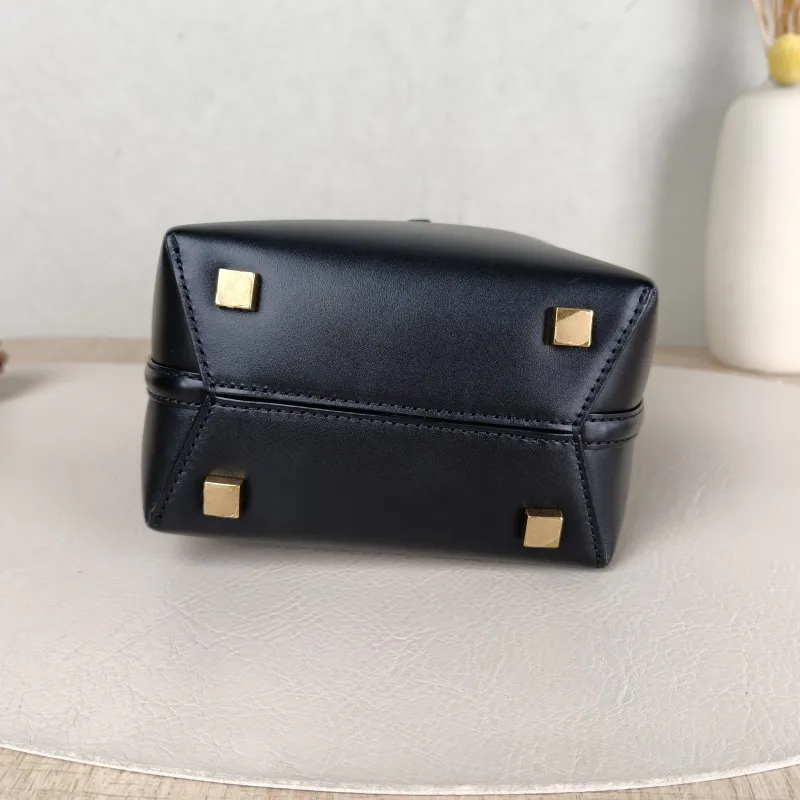 SAINT LAURENT Shoulder Bag LE 37 Black Calfskin Mini 13 × 6 × 15 cm — cover view 2 of 6