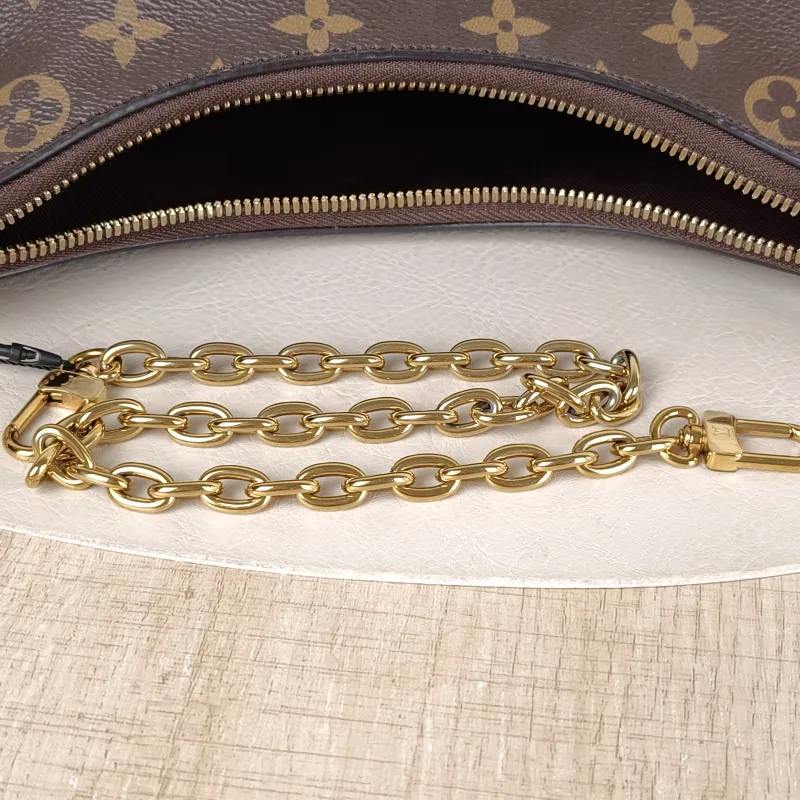 Louis Vuitton Crossbody Bag Boulogne PVC Small 26 × 9.5 × 16 cm — detail view 1 of 10