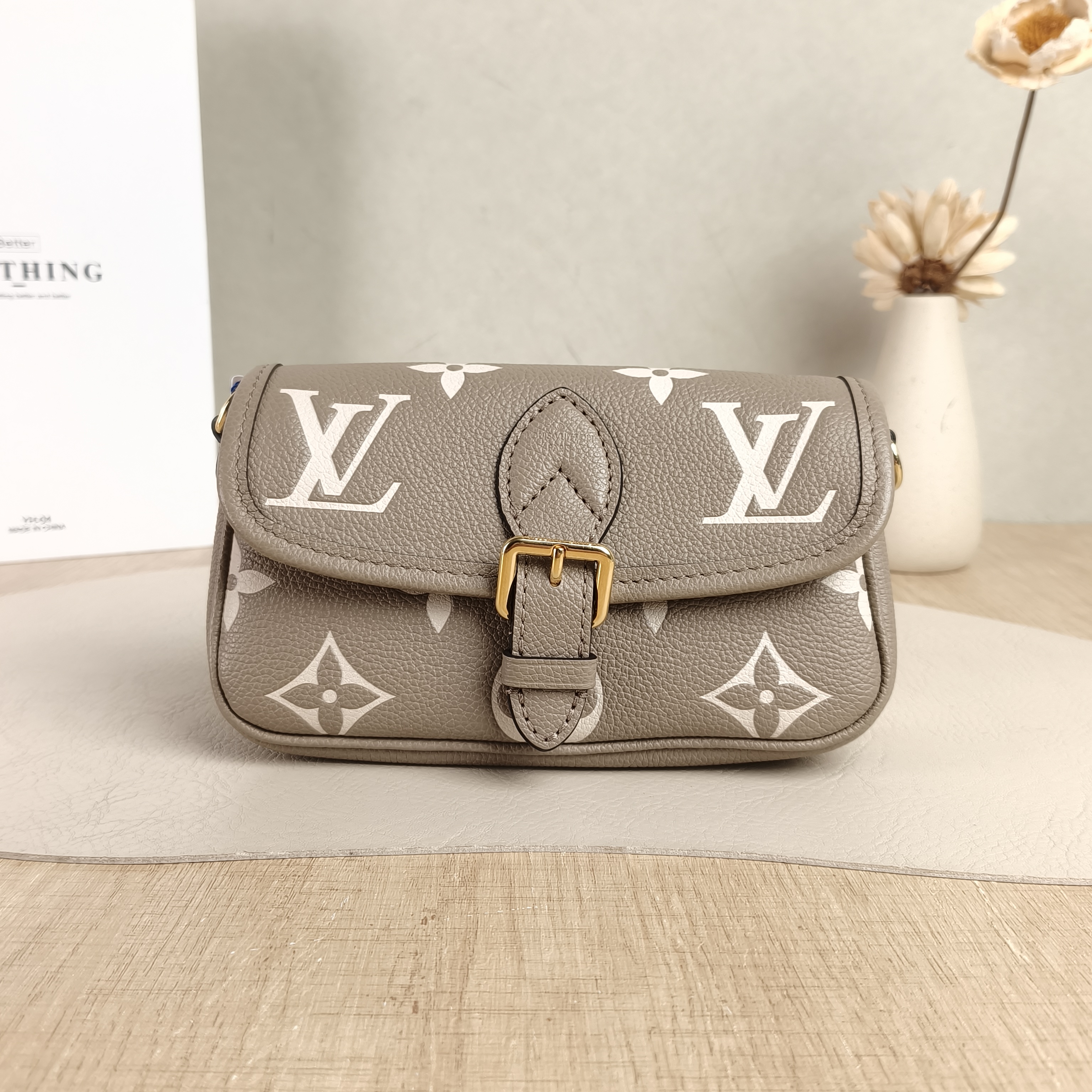 Louis Vuitton Crossbody Bag Diane Baguette Bag Empreinte Embossed Calfskinnano19 × 6 × 10.5 cm