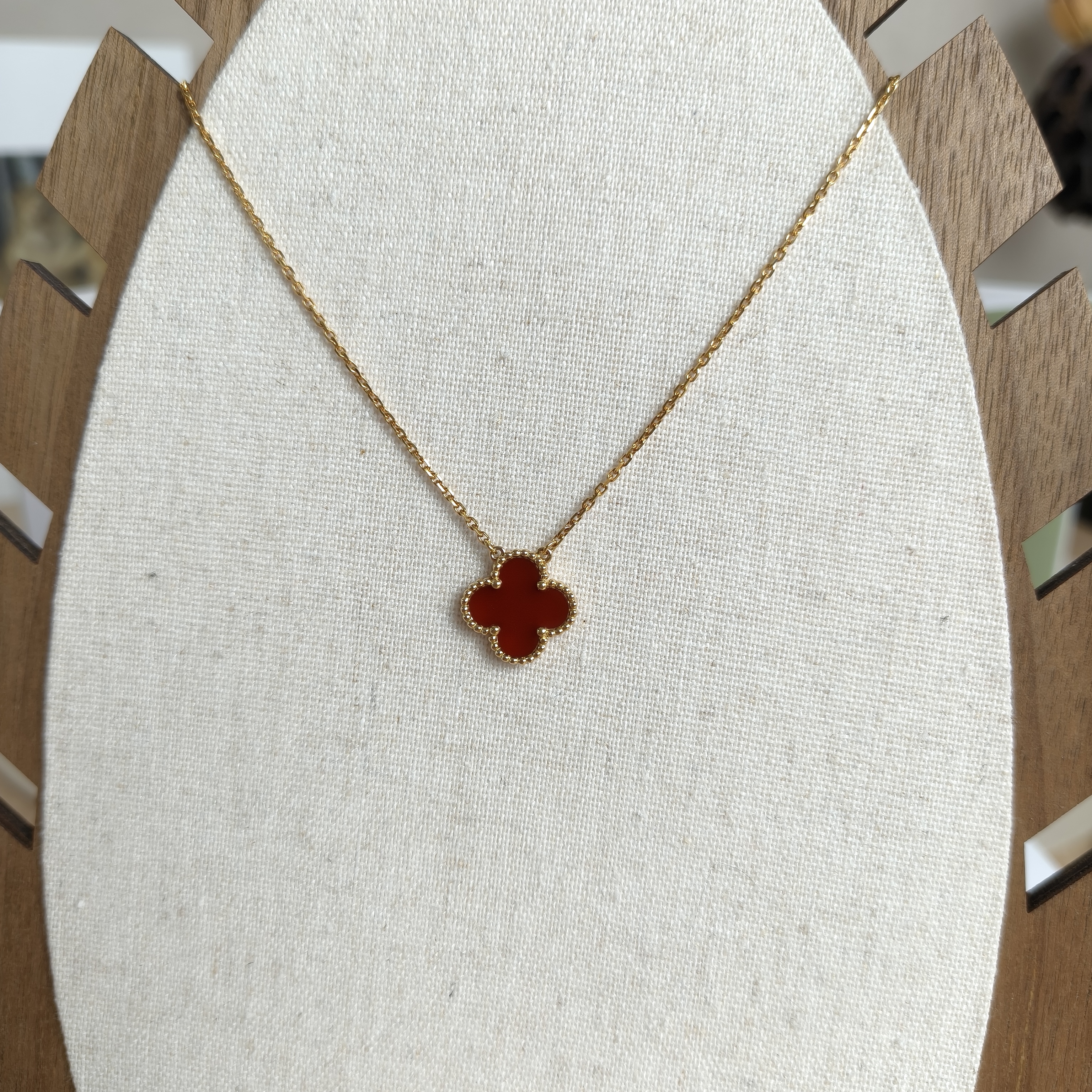 Van Cleef & Arpels Necklace Alhambra Alhambra Collection Necklace 18KY ellow Gold Vintage Small40cm Vintage Small