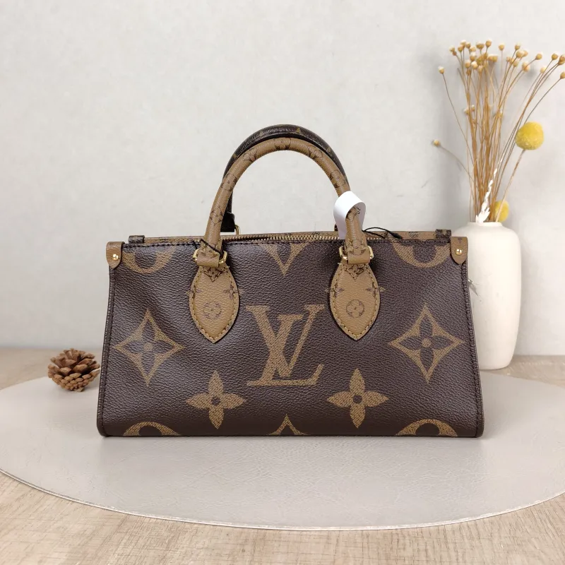 Louis Vuitton Crossbody Bag Onthego East West Monogram PVC Small 25 × 10 × 13 cm