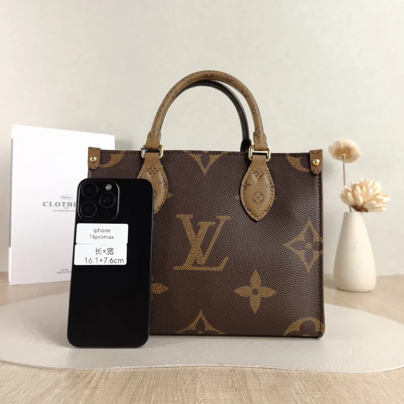 Louis Vuitton Shoulder Bag Onthego Monogram PVC Small 25 × 11.5 × 19 cm — cover view 4 of 5