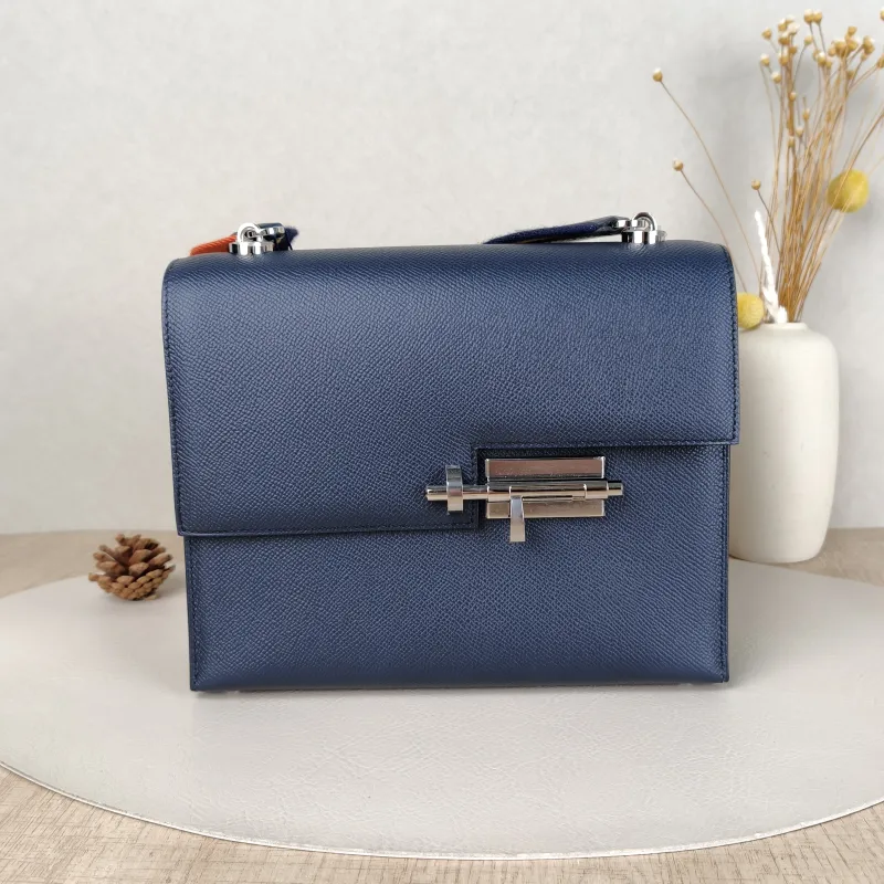 Hermès Crossbody Bag Verrou 23 Epsom Embossed Calfskin 23 × 7 × 18 cm