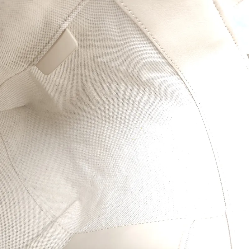 DIOR Top Handle Bag Signature Bucket Bag Beige · Blue Canvas · Calfskin Small21 × 11 × 19 cm — detail view 12 of 16