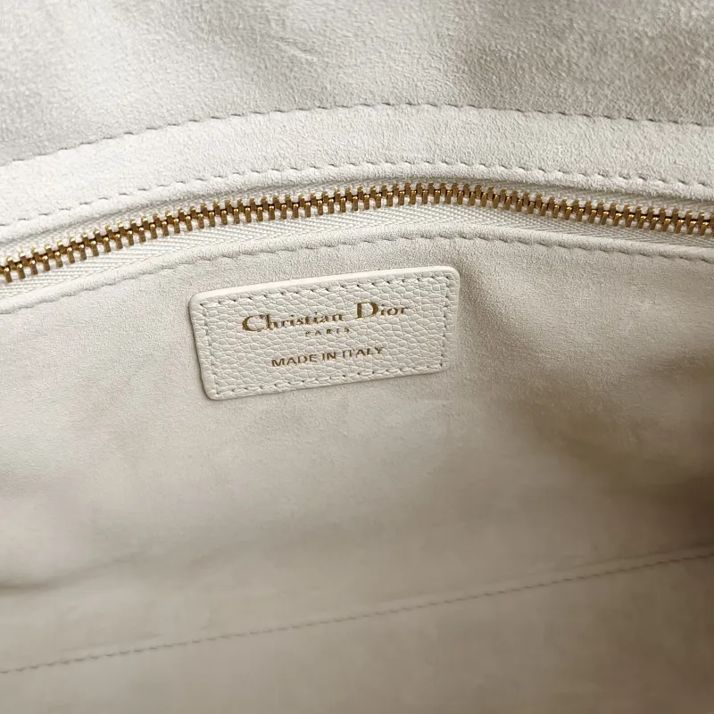 DIOR Top Handle Bag Lady Lady Dior Bag White Grained Calfskin Small20 × 8 × 18 cm — detail view 6 of 11