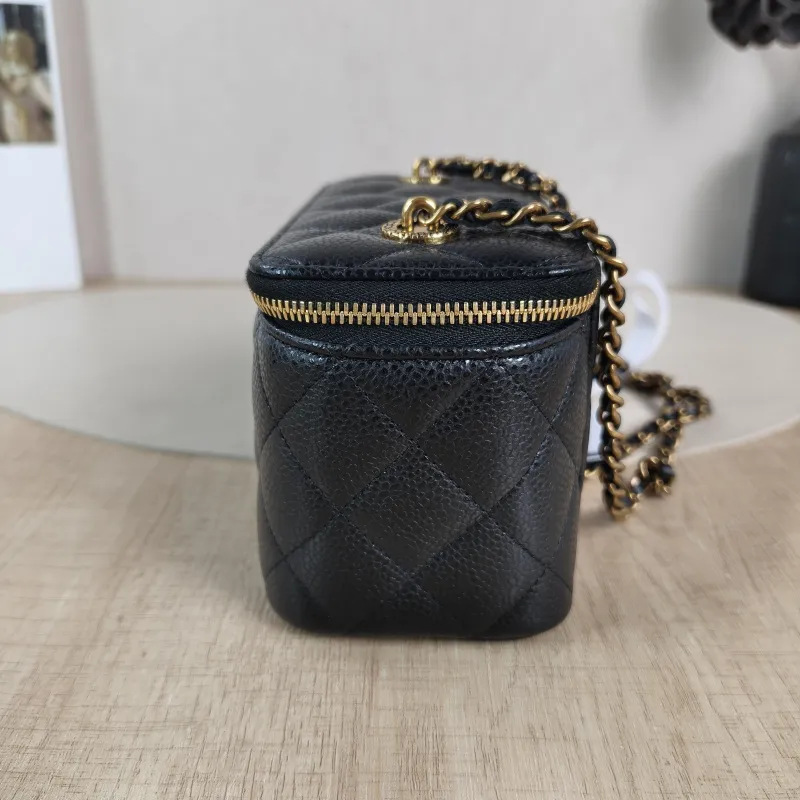 Chanel Crossbody Bag Edition Black with Gold-Tone Hardware Grained Calfskin One Size 16 × 8 × 9.5 cm — detail view 9 of 12