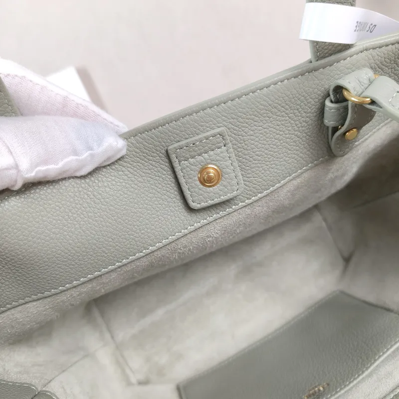 CELINE Shoulder Bag Anais Tote Bag Green Calfskin Mini 20 × 10 × 21 cm — detail view 5 of 12