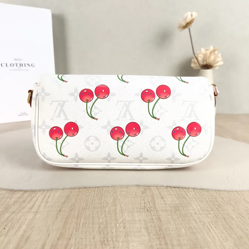 Louis Vuitton Crossbody Bag IVY White · PVC Small 23.5 × 4.3 × 12 cm — cover view 4 of 6
