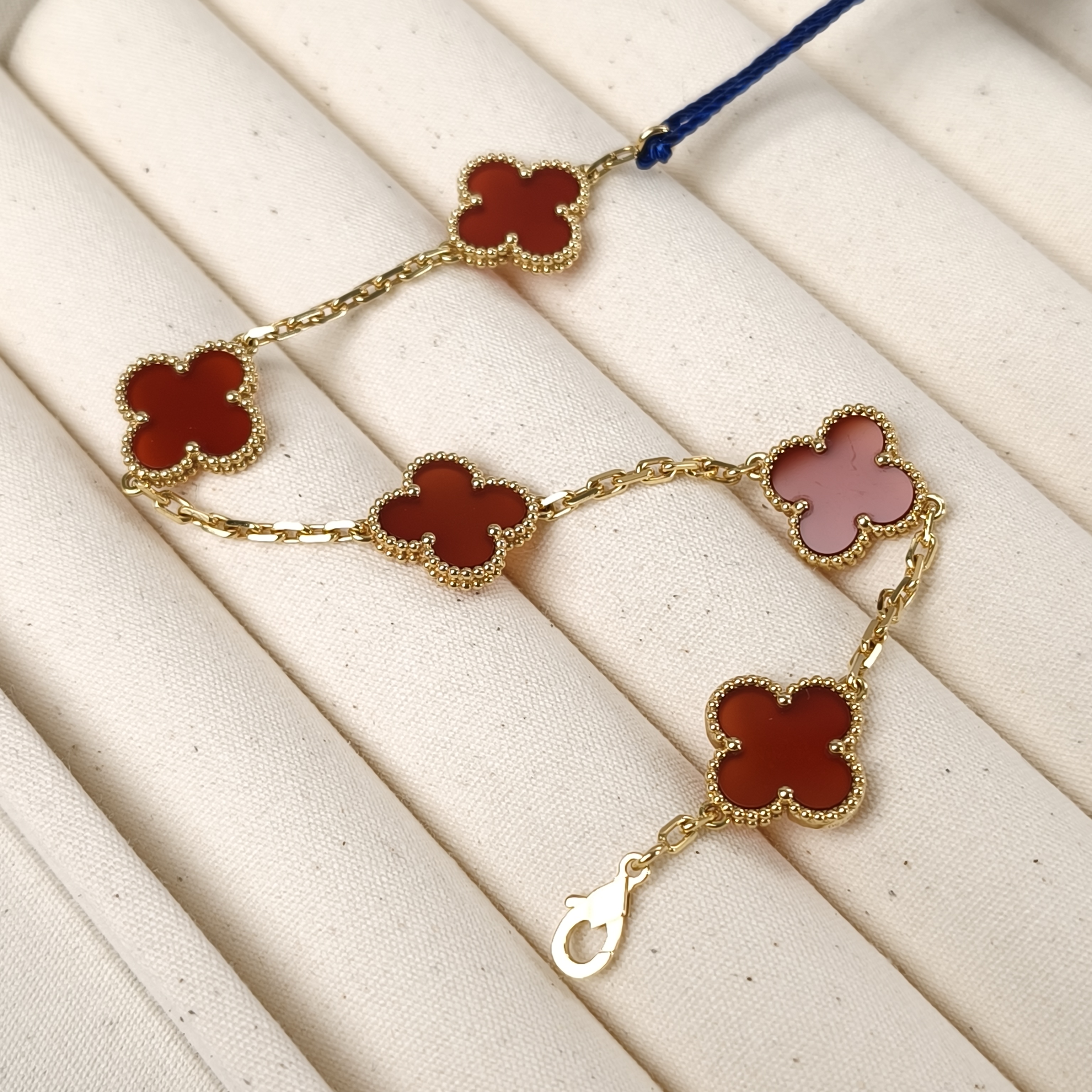 Van Cleef & Arpels Bracelet Alhambra Alhambra Collection Five-Motif Bracelet 18KY ellow Gold Vintage Small19cm Vintage Small — cover view 10 of 12