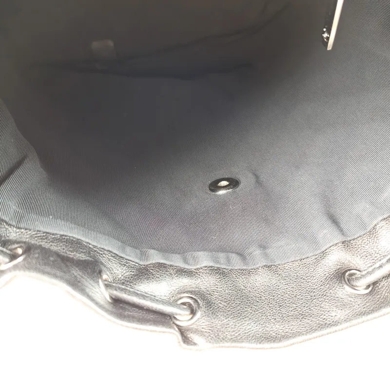 Chanel Backpack 23s Backpack Black Lambskin Large 20 × 12 × 25 cm 22 — detail view 6 of 11