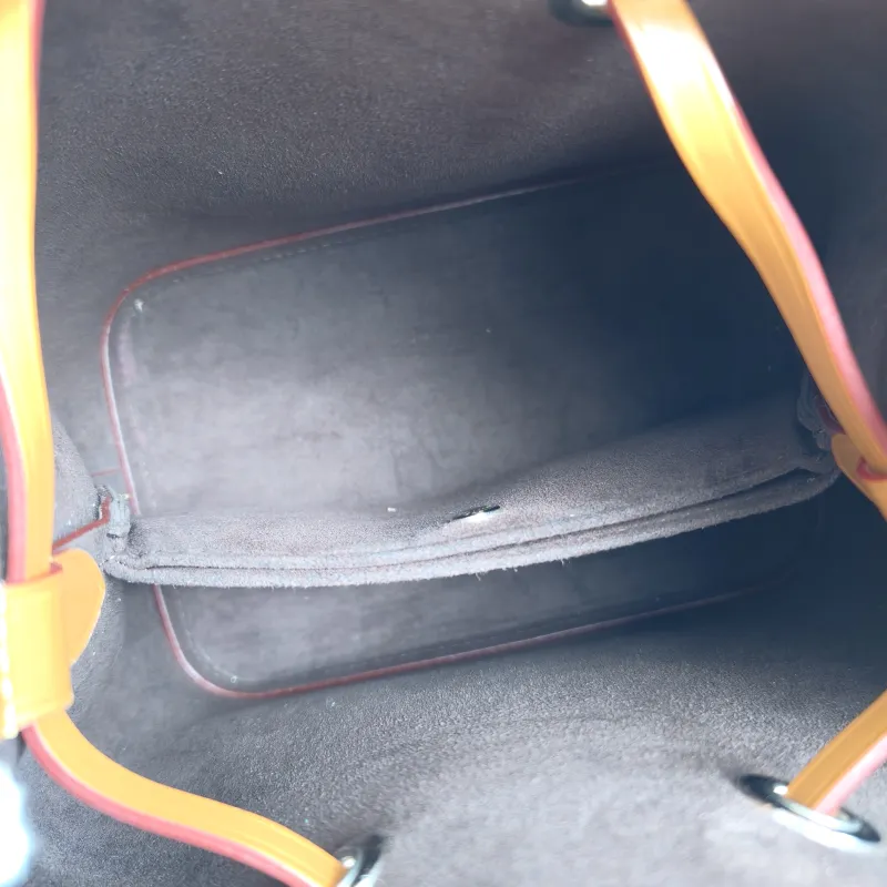 Louis Vuitton Shoulder Bag NÉONOÉ Bucket Bag BB Caramel Epi Embossed Calfskin BB20 × 13 × 20 cm — detail view 7 of 10