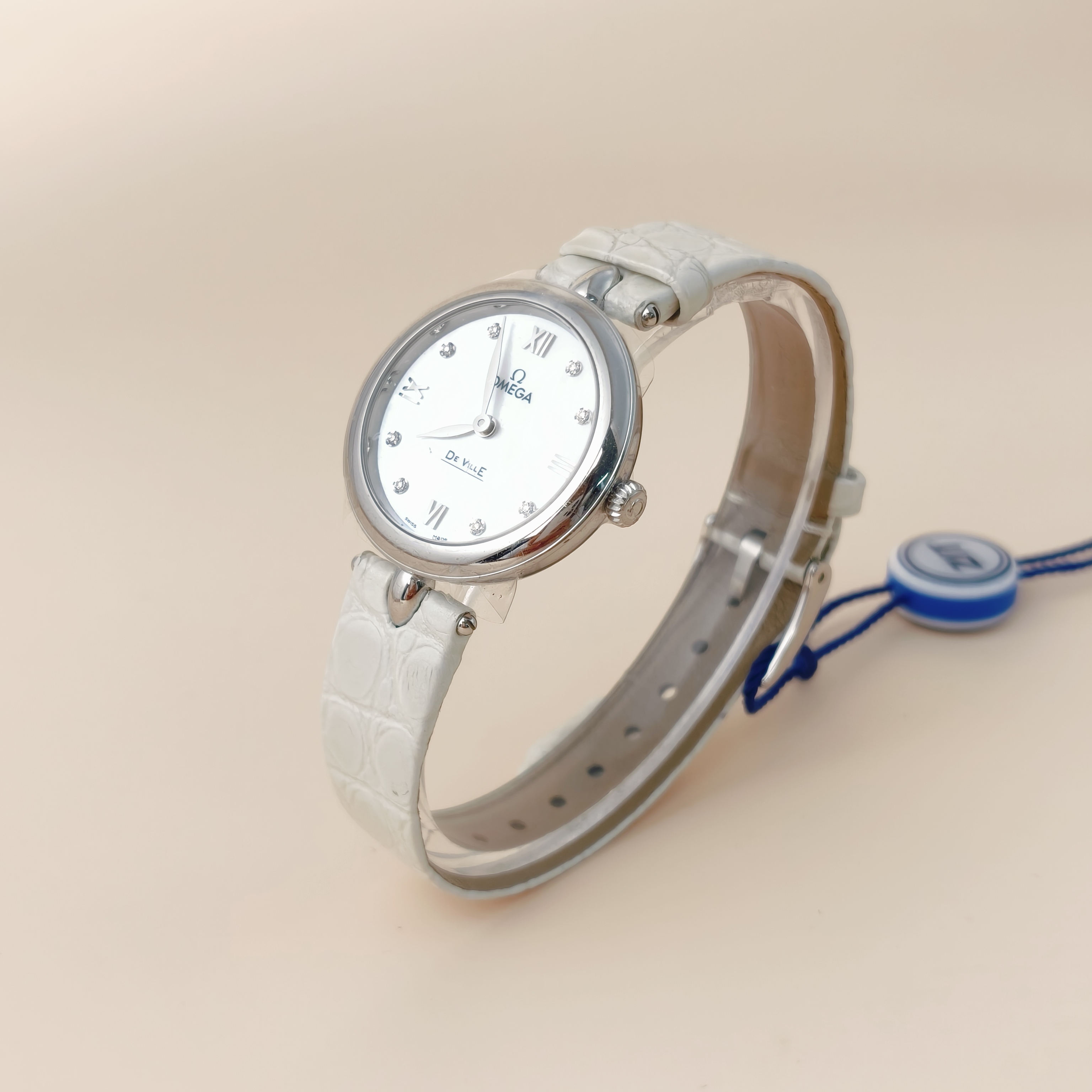 OMEGA Watch Collection Watch One Size27.4 — cover view 9 of 11