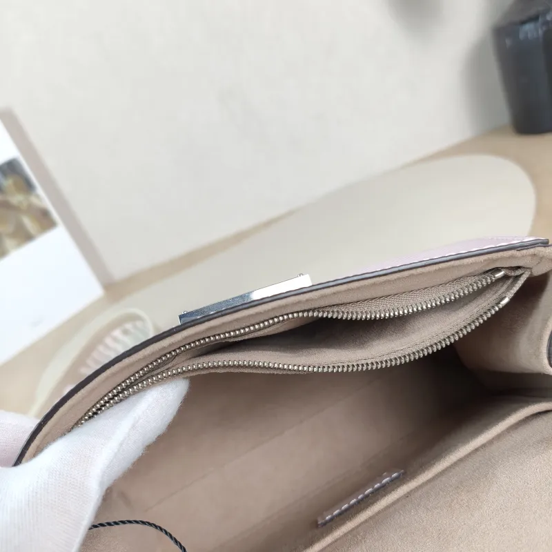 Louis Vuitton Crossbody Bag CLUNY Pink Epi Embossed Calfskin Mini 20 × 7.5 × 16 cm — detail view 5 of 13