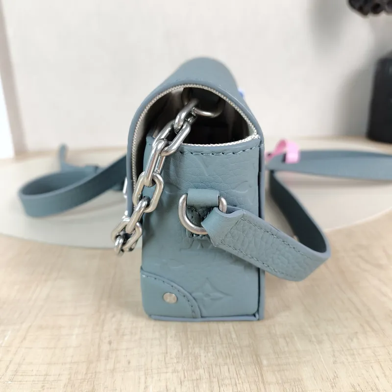Louis Vuitton Crossbody Bag Steamer Box Green Calfskin Mini 18 × 6.5 × 11 cm — detail view 1 of 13