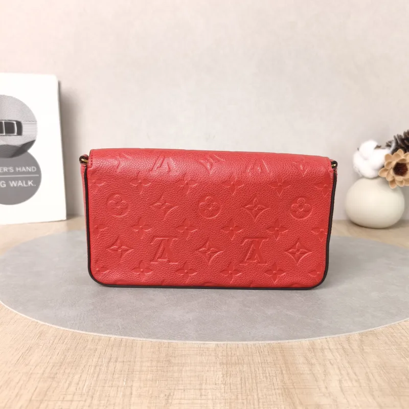 Louis Vuitton Crossbody Bag Pochette Félicie Red Calfskin Small21 × 3 × 12 cm — cover view 5 of 5