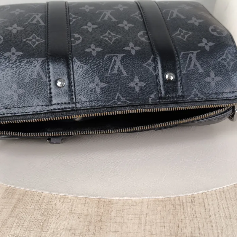 Louis Vuitton Crossbody Bag City Keepall Black PVC Medium 27 × 13 × 17 cm — detail view 7 of 12