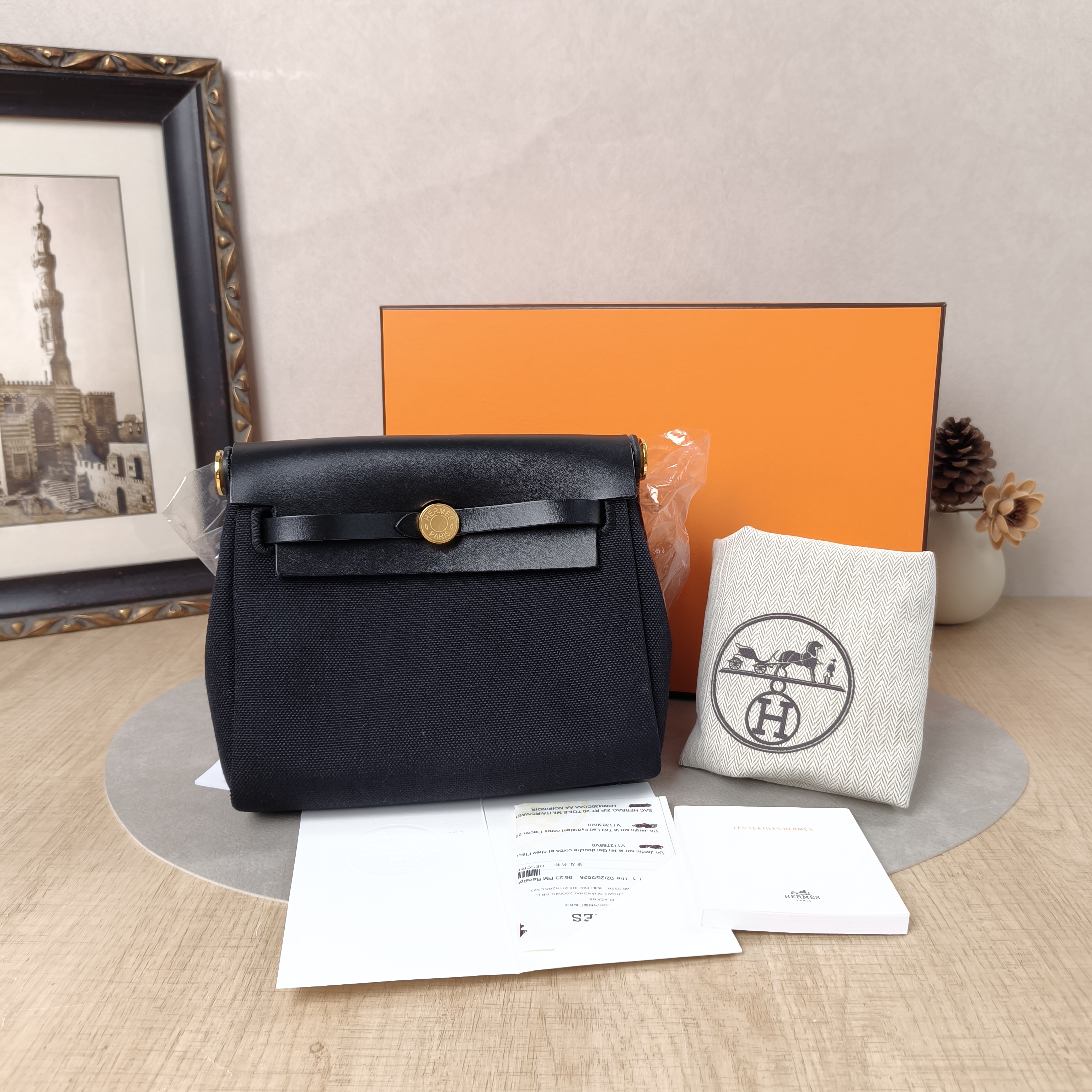 Hermès Crossbody Bag Herbag Zip 20Black Calfskin,Canvasmini20.5 × 7 × 16.5 cm — cover view 4 of 6