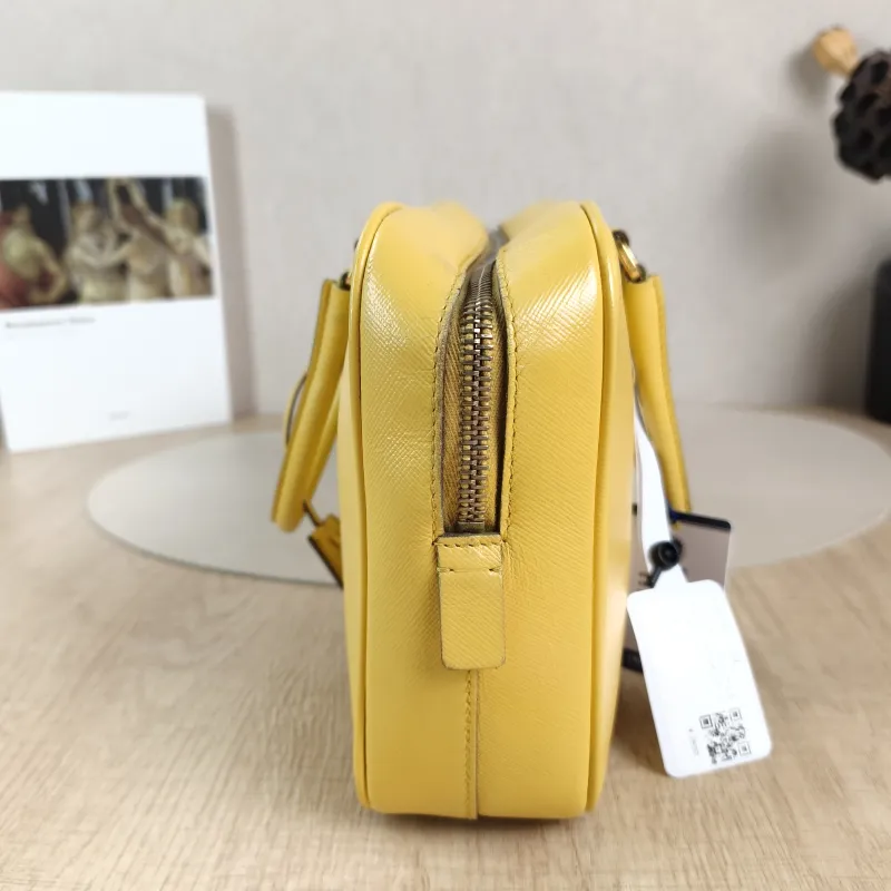 PRADA Top Handle Bag Vintage Yellow Calfskin One Size 28 × 6 × 17 cm — detail view 2 of 11