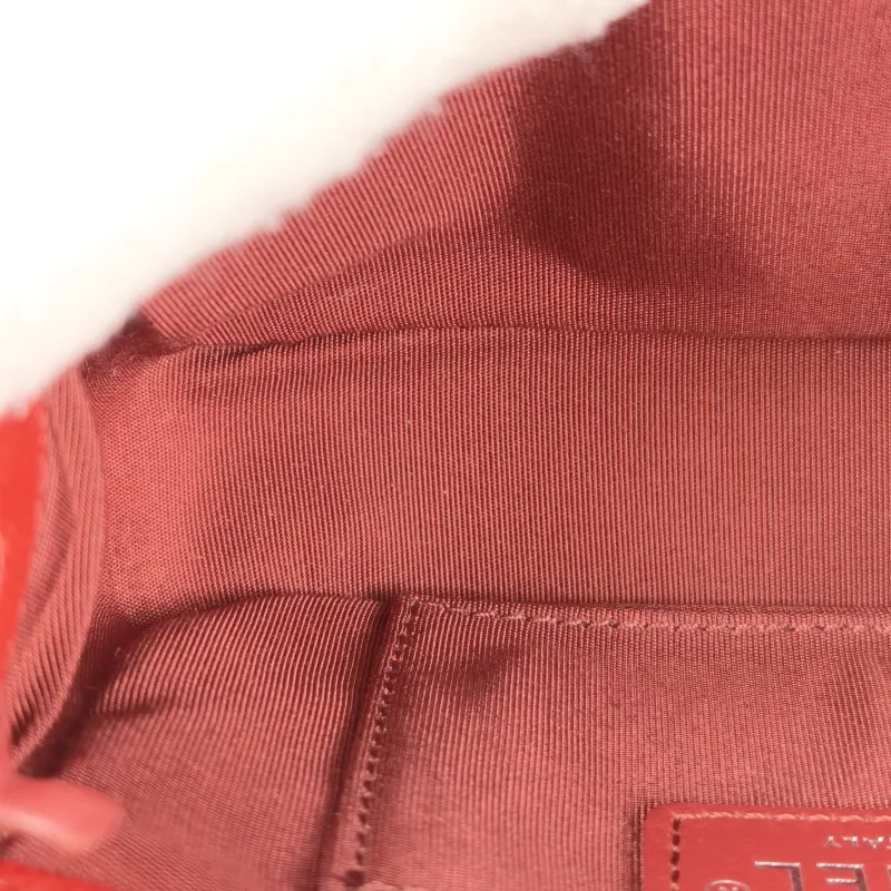 Chanel Crossbody Bagcf Collection Crossbody Bag Red Calfskinmini18 × 4 × 11.5 cm — detail view 4 of 13