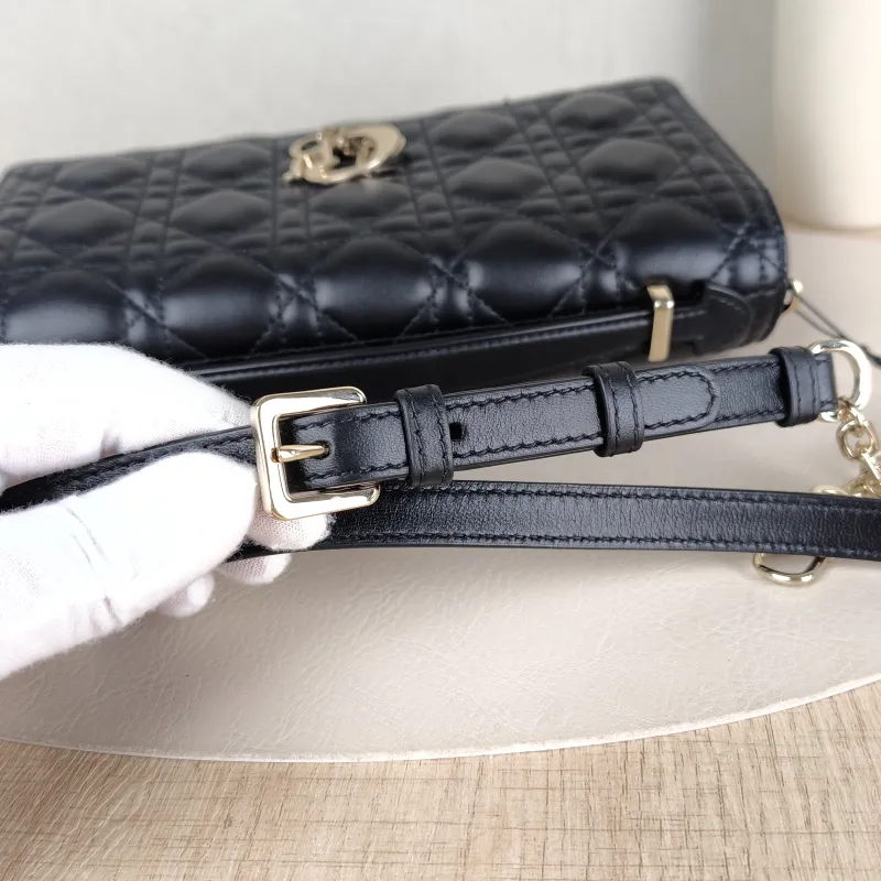 DIOR Crossbody Bag My Chain Bag Black Lambskin24 × 6.5 × 15 cm — detail view 2 of 13
