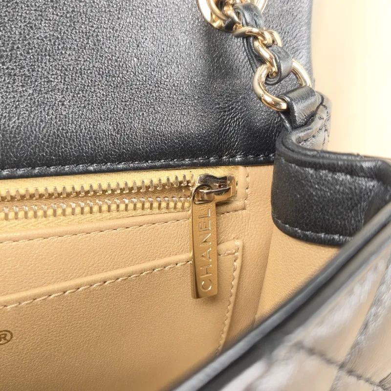 Chanel Crossbody Bag Classic Flap Large Mini CF Mini C Black SL ambskin mini 20 × 6 × 12 cm — detail view 9 of 15
