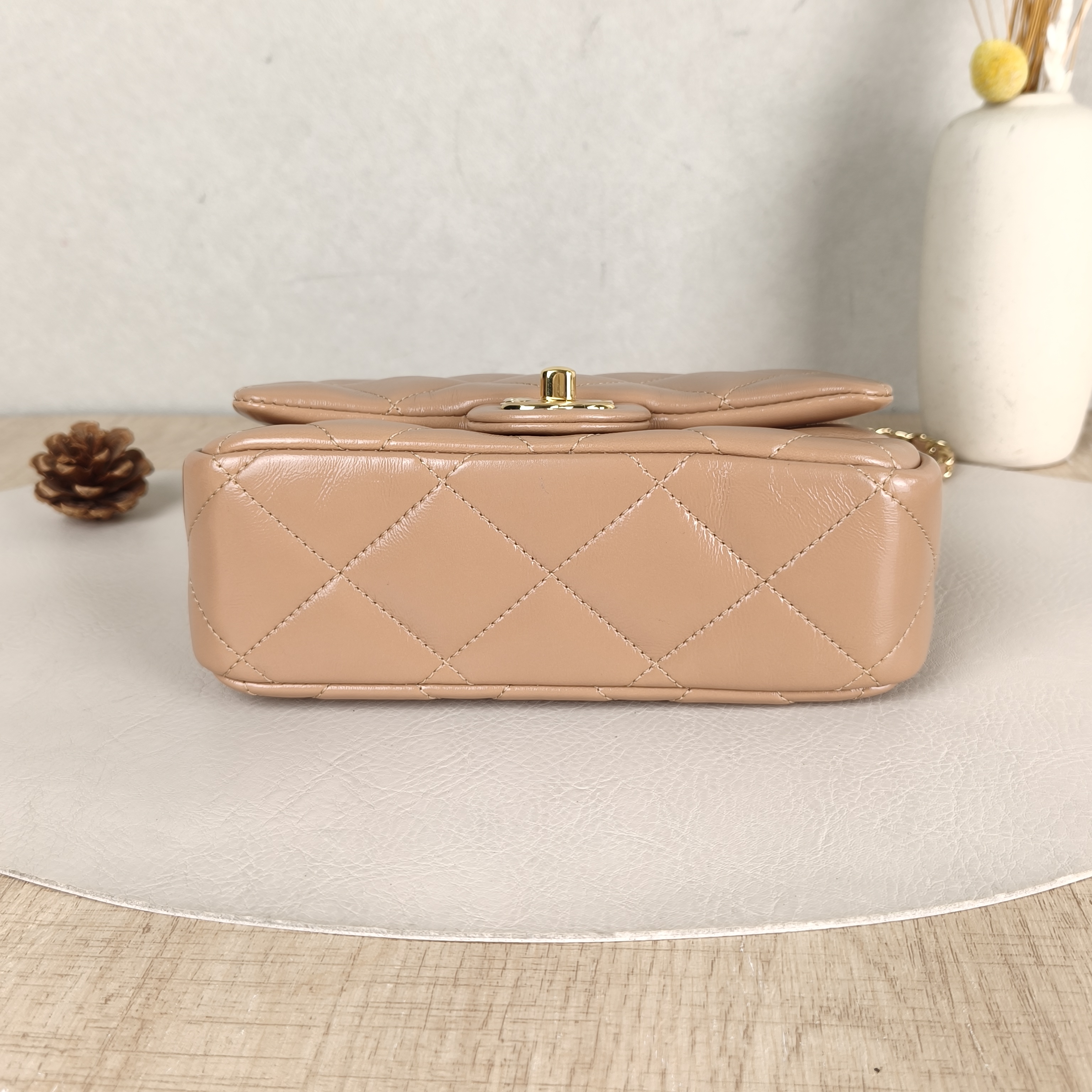 Chanel Crossbody Bag24b Taupe Lambskinmini19 × 8.5 × 14 cm — cover view 5 of 5