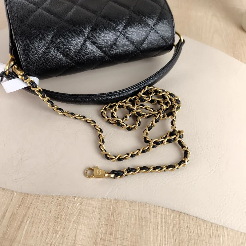 Chanel Crossbody Bag Black with Gold-Tone Hardware Grained Calfskin Small 19 × 6 × 15 cm — detail view 6 of 14