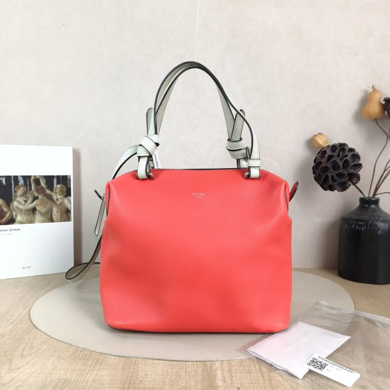 CELINE Crossbody Bag Crossbody Bag Red Calfskin One Size 23.5 × 10 × 23 cm — cover view 6 of 6