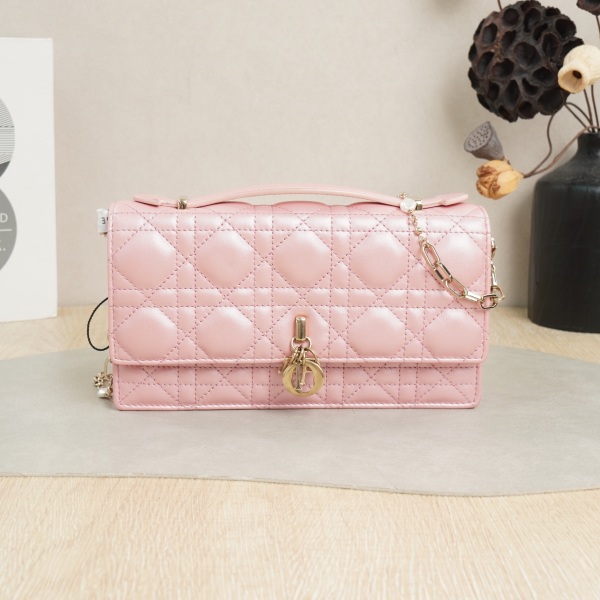 DIOR My Chain Bagmini Lambskin · Shoulder Strap · 21 × 4.5 × 11.5 cm