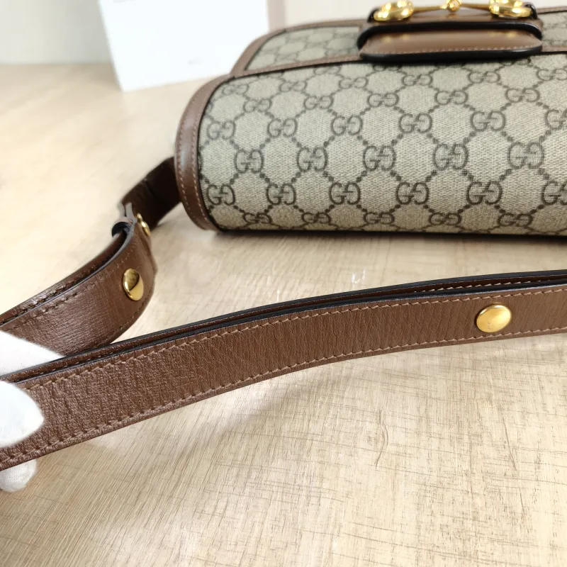 GUCCI Shoulder Bag Horsebit 1955 Horsebit Medium Monogram PVC Medium 25 × 8 × 18 cm — detail view 2 of 14