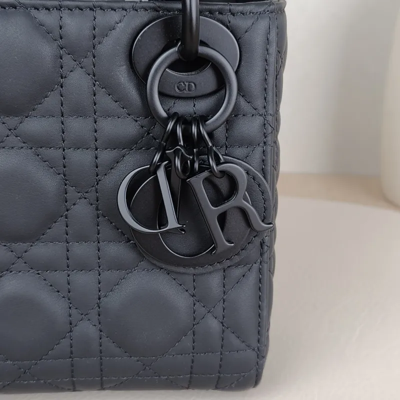 DIOR Crossbody Bag Lady Lady Dior Bag Black Lambskinmini17 × 7 × 15 cm — detail view 13 of 13