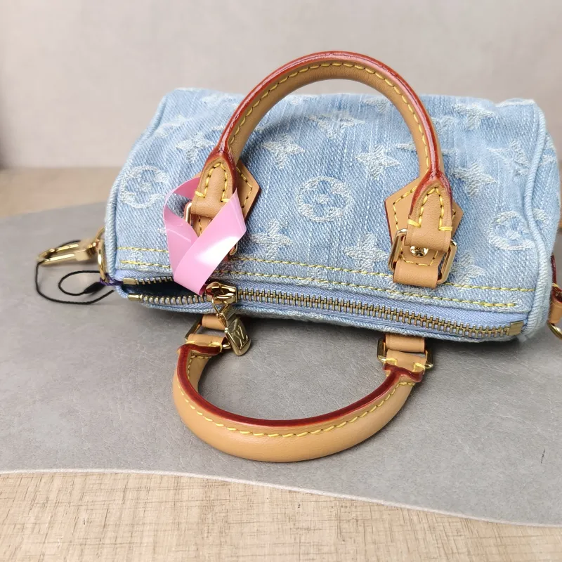 Louis Vuitton Crossbody Bag Speedy Nano Blue nano 16 × 7.5 × 10 cm — detail view 4 of 10