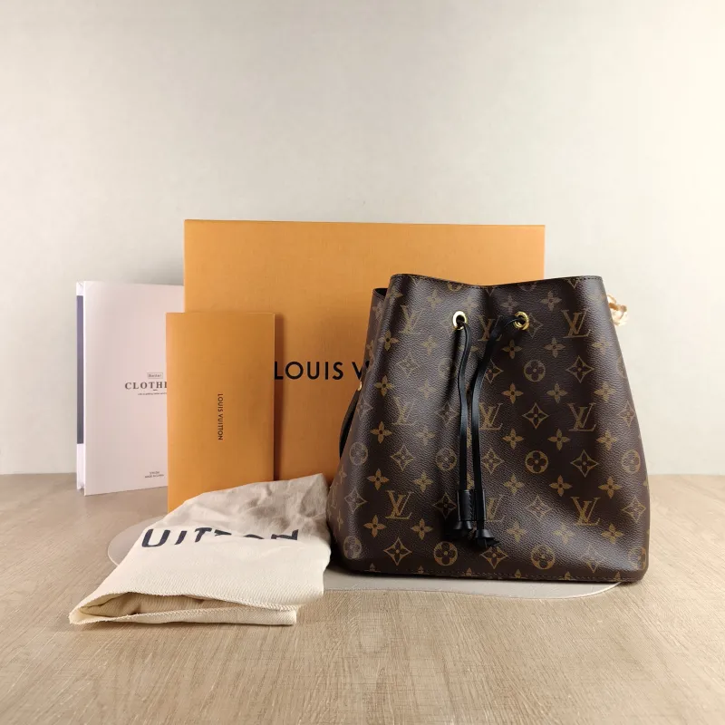 Louis Vuitton Shoulder Bag NÉONOÉ Bucket Bag Black PVC Medium 26 × 17.5 × 26 cm — cover view 6 of 6
