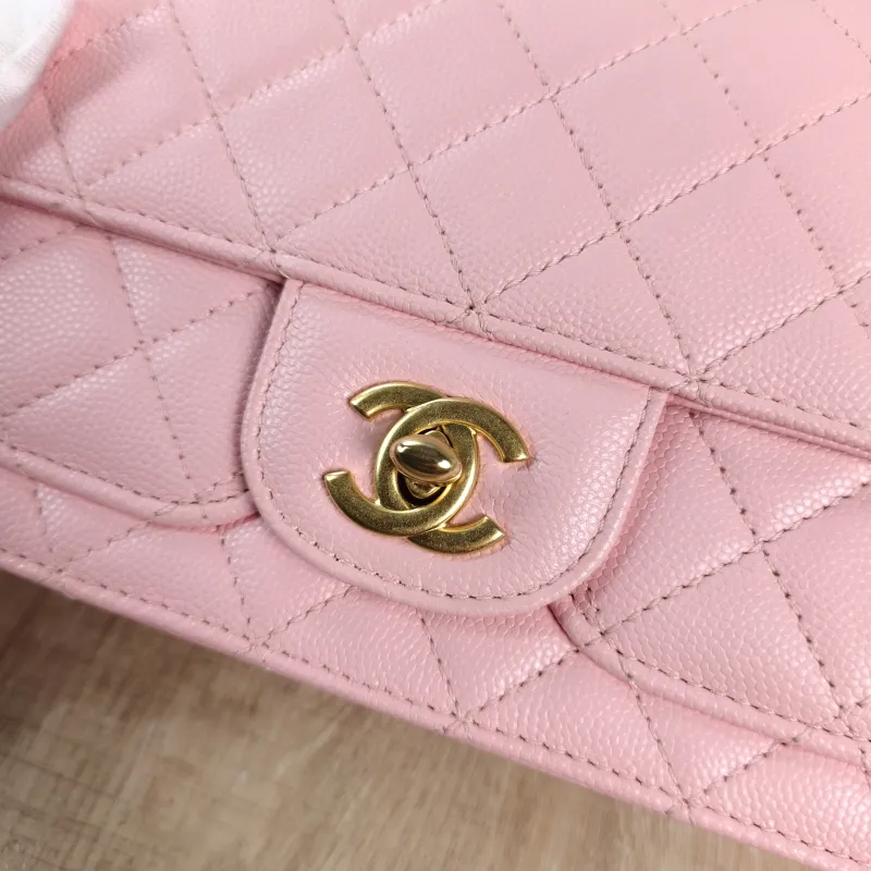 Chanel Crossbody Bag 25b mini Pink Grained Calfskin 19.5 × 6 × 13.5 cm — detail view 10 of 12