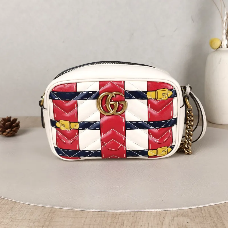 GUCCI Crossbody Bag Camera Bag Colorblock Calfskin18 × 6 × 12 cm