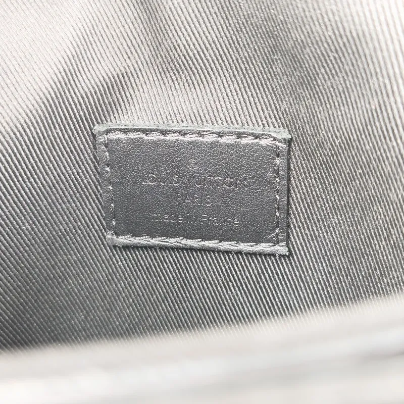 Louis Vuitton Crossbody Bag S-Lock Vertical Box Monogram PV Cmini12 × 7 × 19 cm — detail view 10 of 11