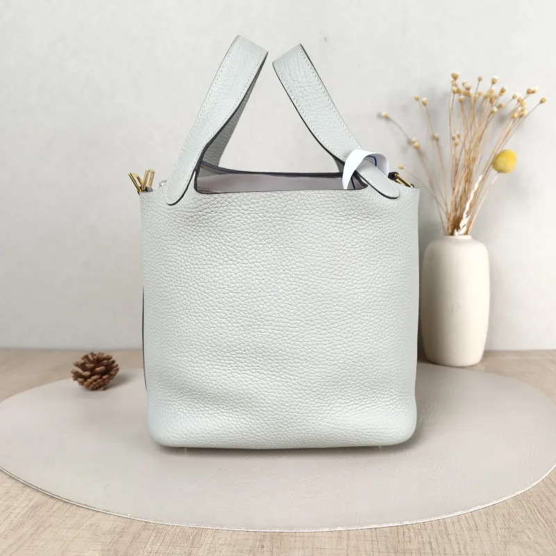 Hermès Top Handle Bag Picotin Lock 18 18 TC Calfskin Small 18 × 13 × 18 cm B — detail view 10 of 11