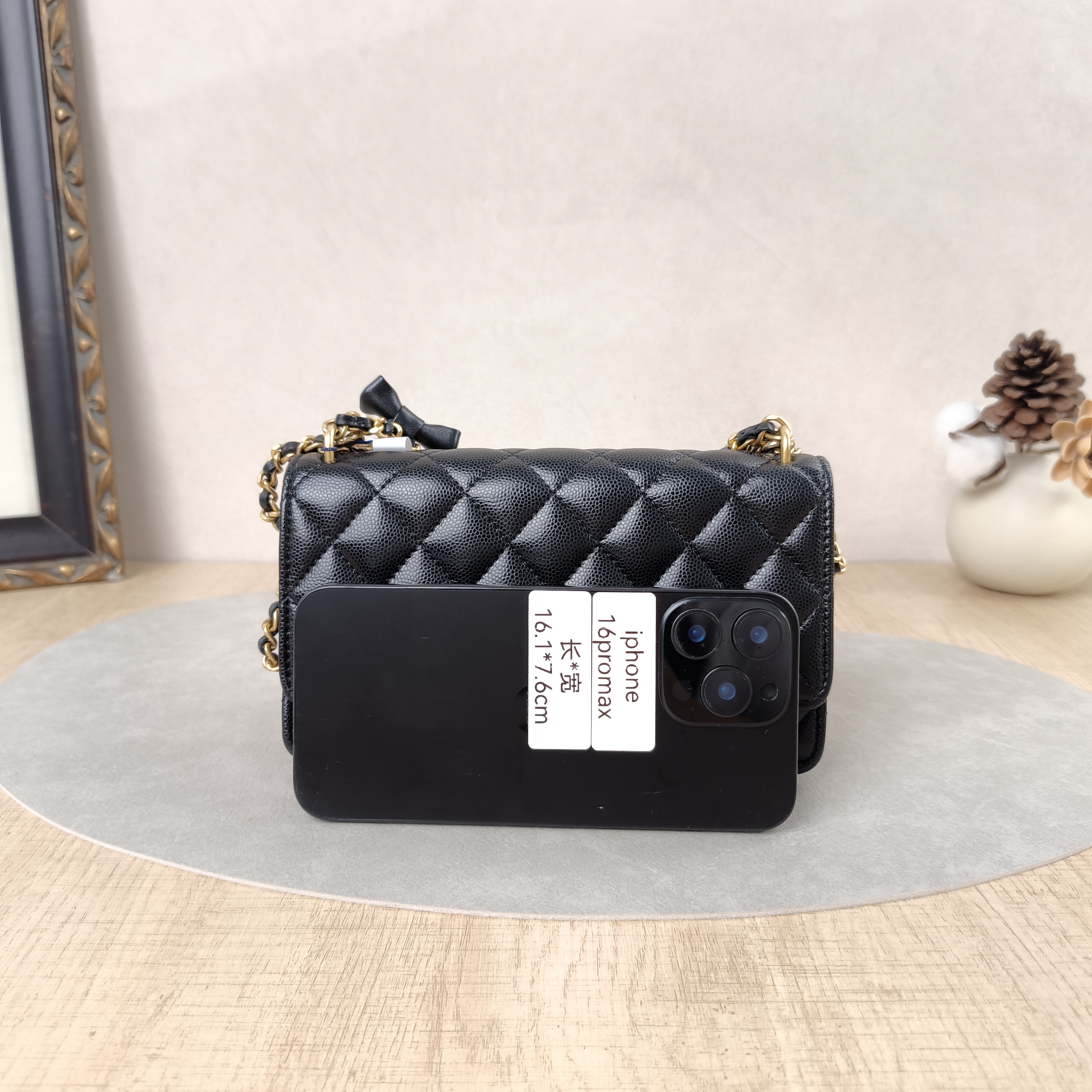 Chanel Crossbody Bag24s woc Black Grained Calfskinmini19.2 × 3.5 × 12.3 cm — cover view 5 of 5