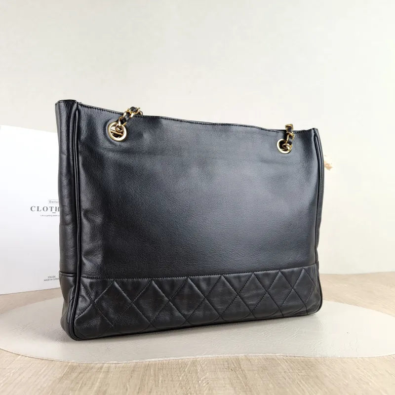 Chanel Shoulder Bag tote Black Calfskin One Size 31 × 6 × 25 cm 0 — cover view 2 of 5