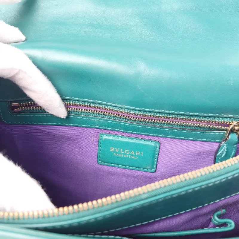 Bvlgari Crossbody Bag Serpenti Forever Collection Crossbody Bag Green Calfskin Medium 28 × 7.5 × 19 cm — detail view 6 of 14