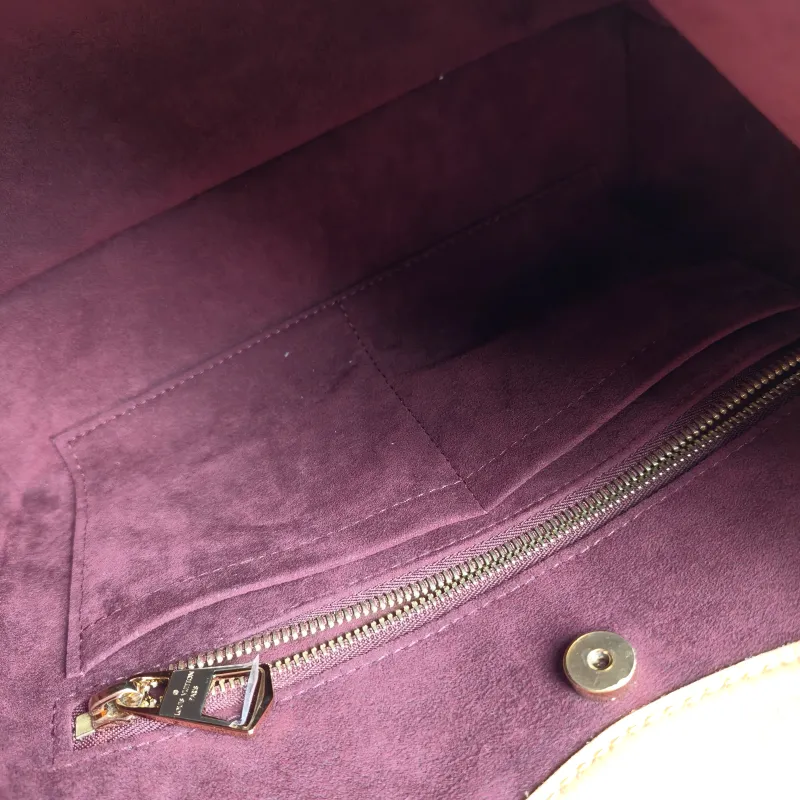Louis Vuitton Crossbody Bag Carryall Monogram PVC Small 29 × 12 × 24 cm — detail view 1 of 12