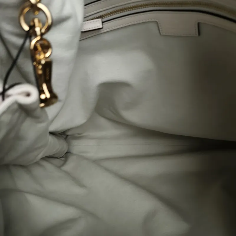 GUCCI Shoulder Bag Deco Tote Bag White Calfskin Large 53 × 8.5 × 32 cm — detail view 11 of 11