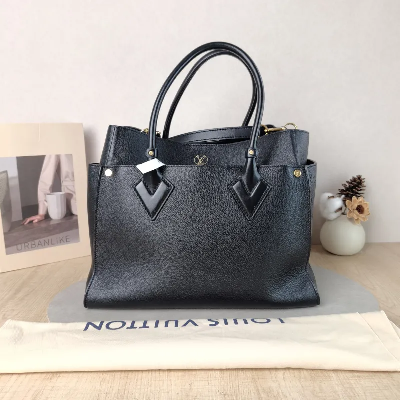 Louis Vuitton Shoulder Bag On My Side Black Calfskin Large 34 × 17 × 28 cm — cover view 2 of 6