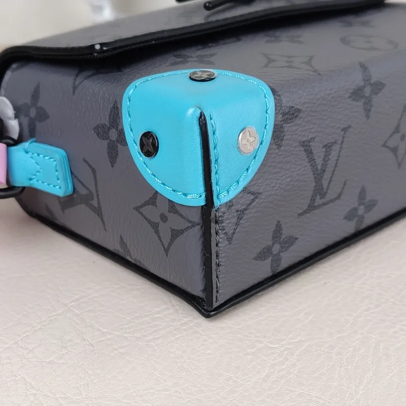 Louis Vuitton Crossbody Bag Steamer Box Grey · Blue PVC · Calfskin Mini 18 × 6.5 × 11 cm — detail view 8 of 13