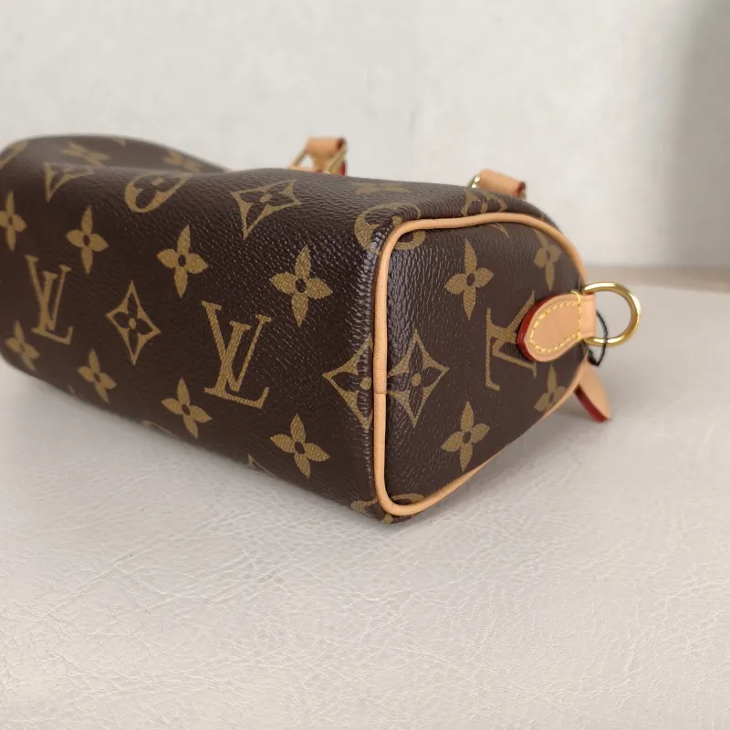 Louis Vuitton Crossbody Bag Speedy Nano Shoulder Strap PVC nano 16 × 7.5 × 10 cm — detail view 1 of 10