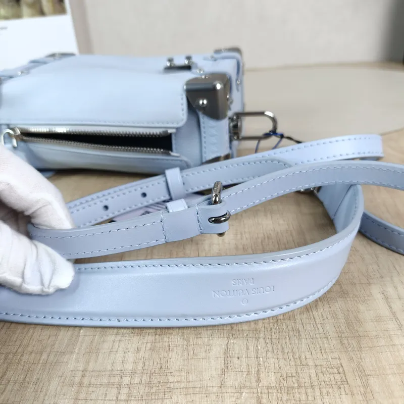 Louis Vuitton Crossbody Bag Side Trunk Box Blue Calfskin Small18 × 8 × 12.5 cm — detail view 1 of 10